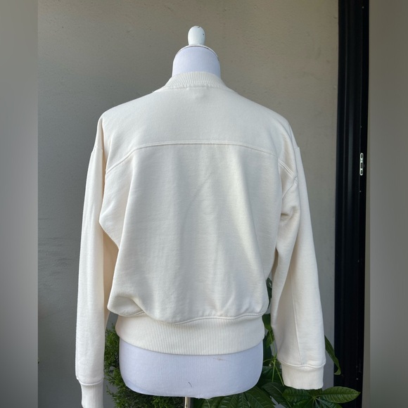 A New Day Cropped Sweatshirt in Cream/ Off-white/ Eggshell/ Ivory color, S - Picture 5 of 11